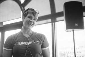 Roni Noone, FitBloggin' Roni's Weigh